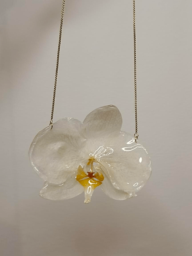 Collier Orchidée Blanche