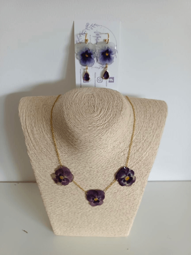 Commande personnalisée - Parure pensée 