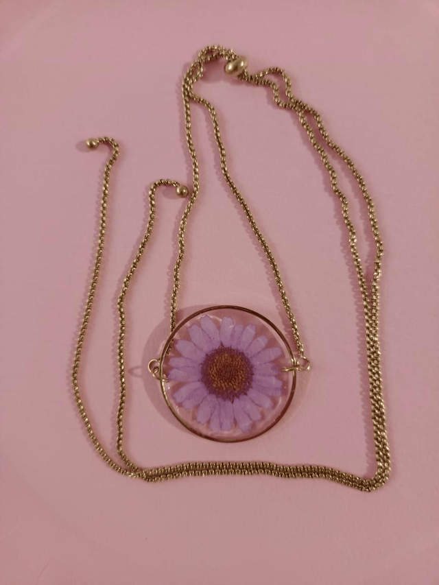 Modèle unique - Collier Fleur séchée - Marguerite rose