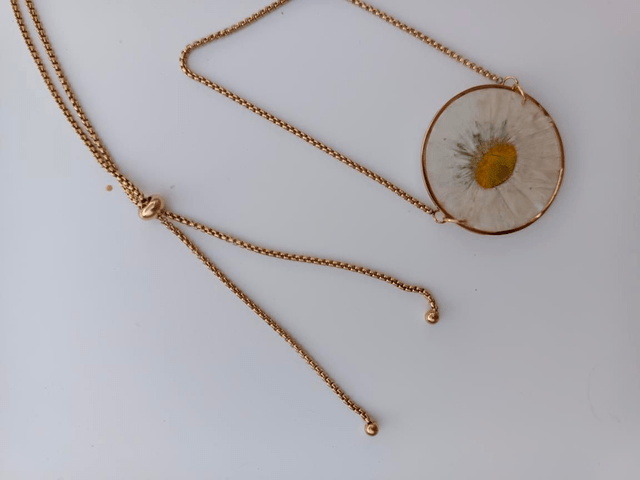 Modèle unique - Collier Fleur séchée - Pâquerette