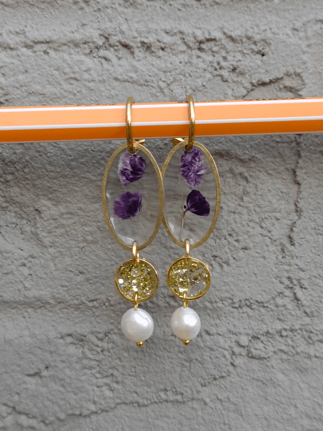 Modèle unique - Fleurs violettes &amp; perles